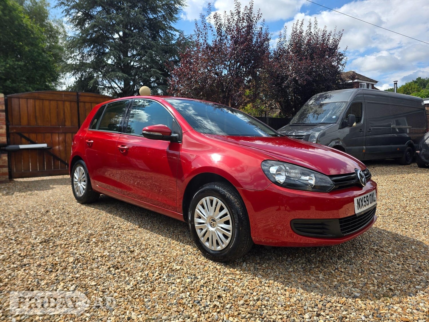 Volkswagen Golf 2009 in Aldershot