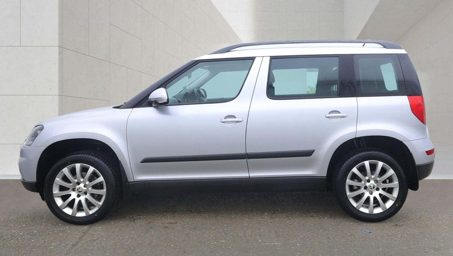 Skoda Yeti 2014 - Cars