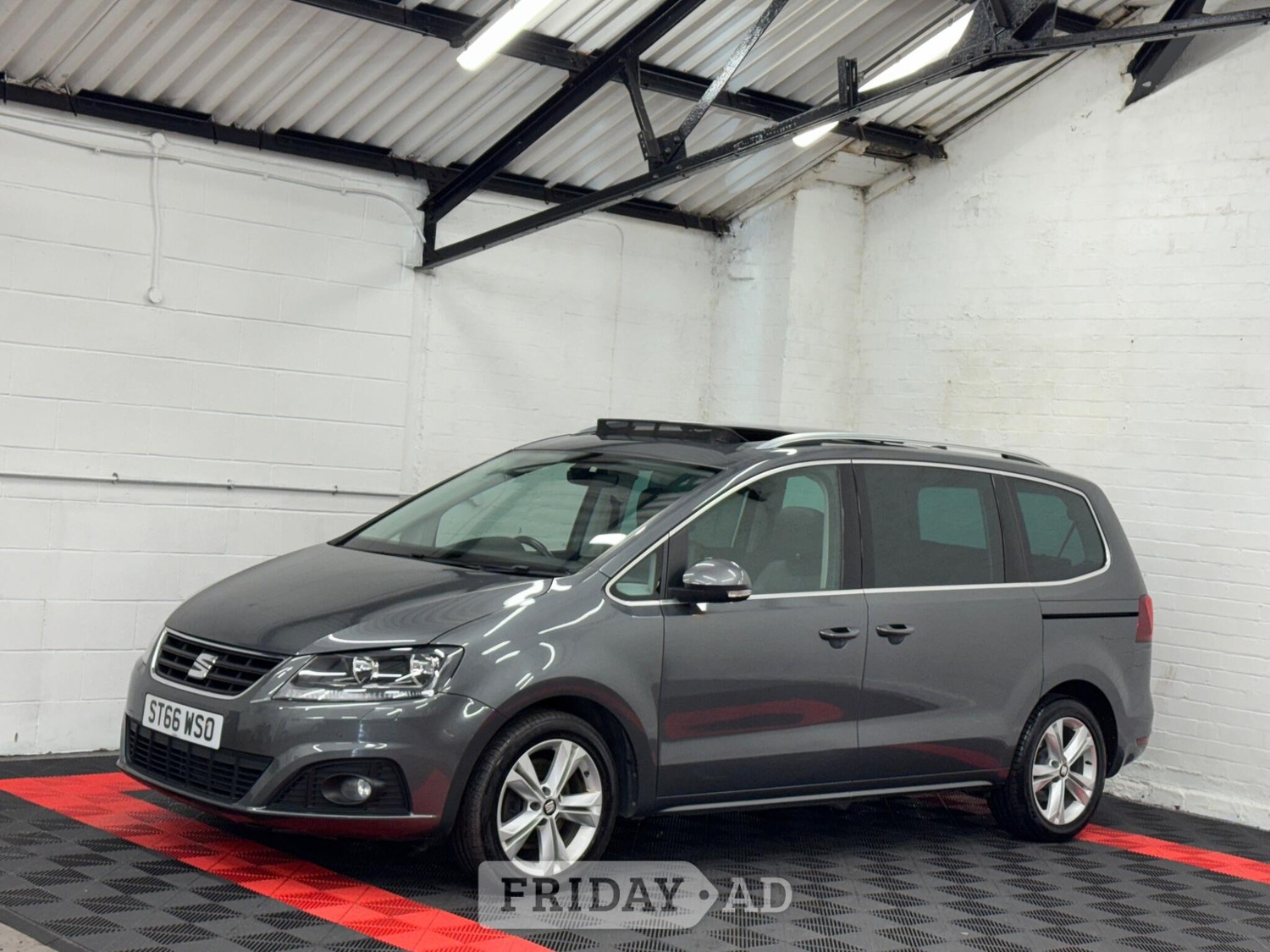 SEAT Alhambra 2016 - Cars