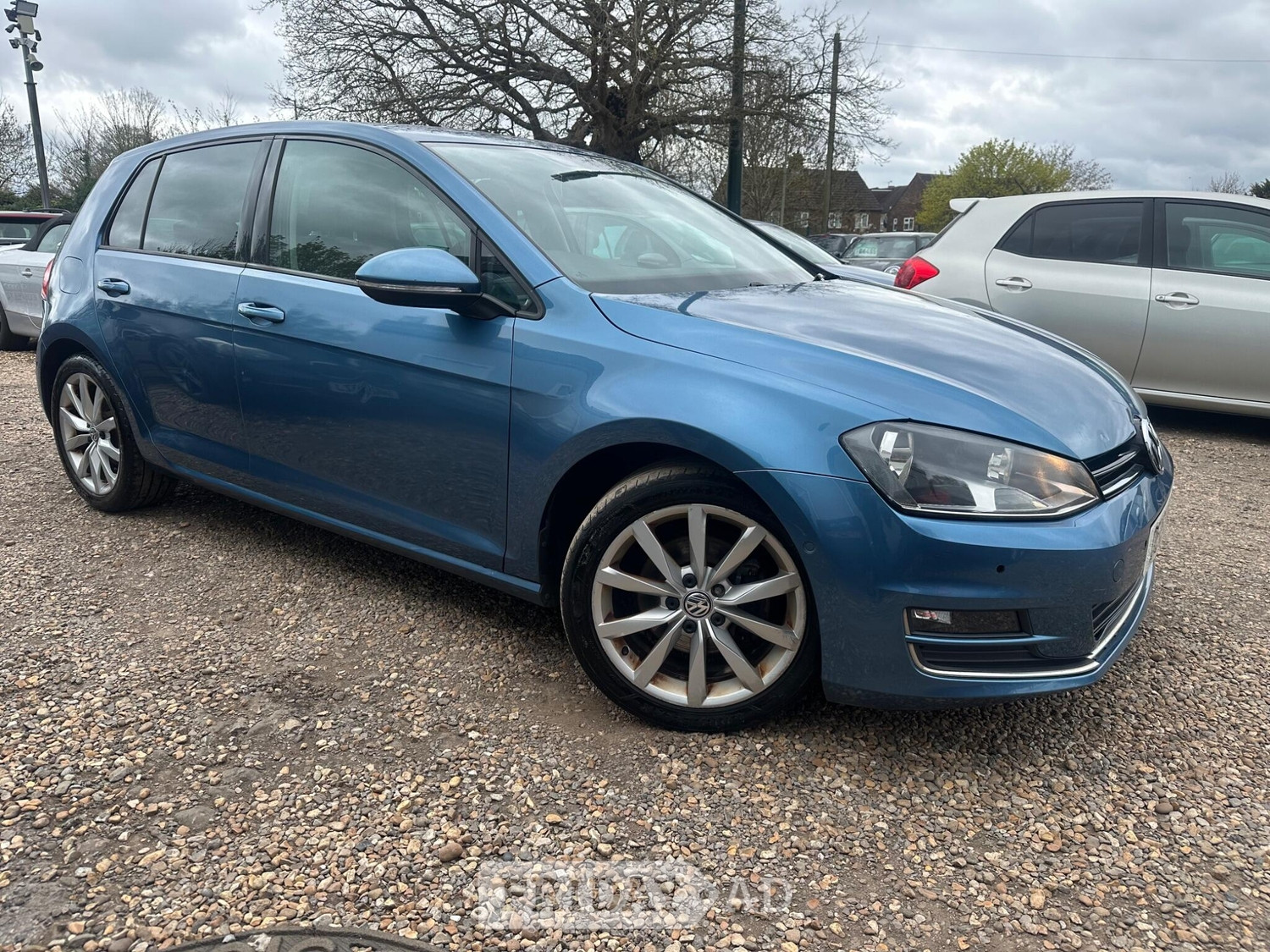 Volkswagen Golf 2015 - Cars