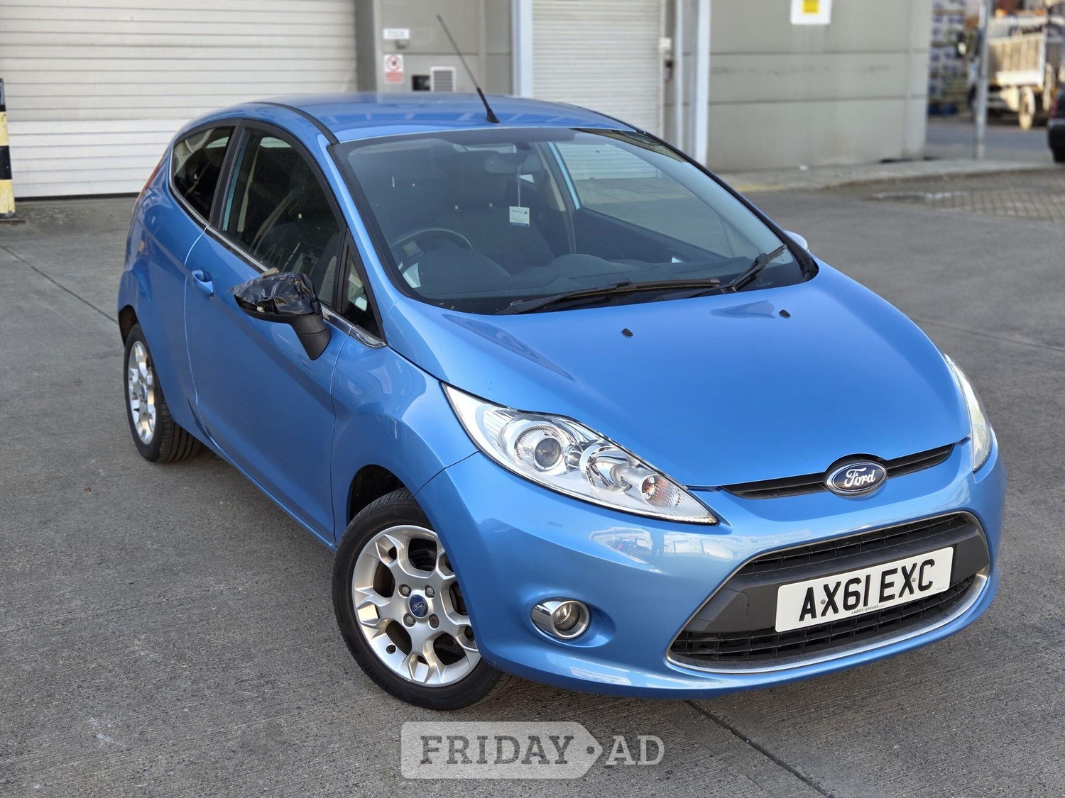 [ berth ]Ford Fiesta