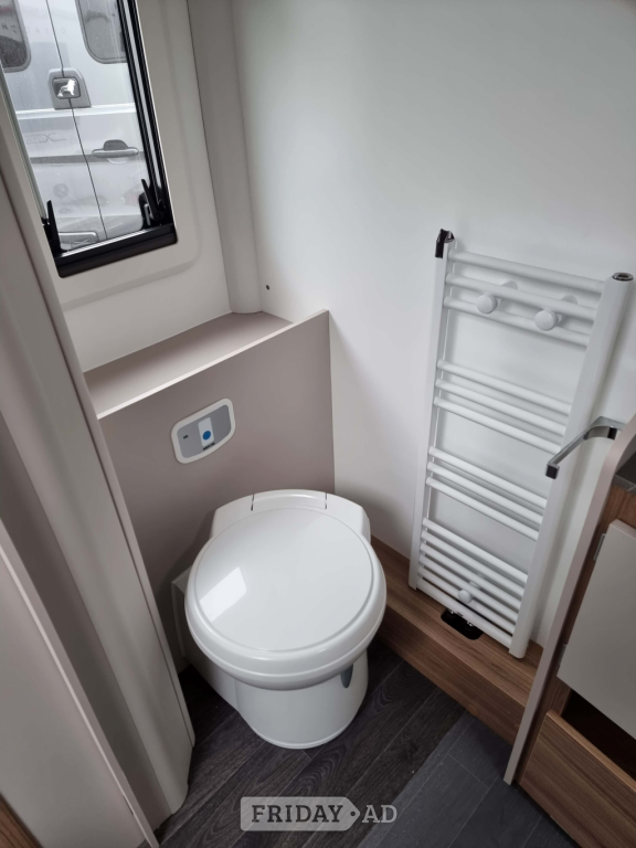 Bailey Alicanto Grande Deluxe Sintra 2025 - Motorhomes & Caravans in Highbridge
