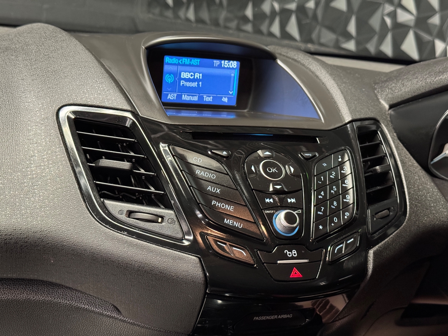 Ford Fiesta 2016 - Cars in Sutton Coldfield