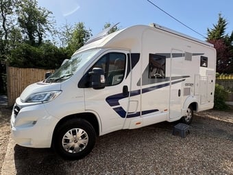 Swift Escape 614 2017 for sale