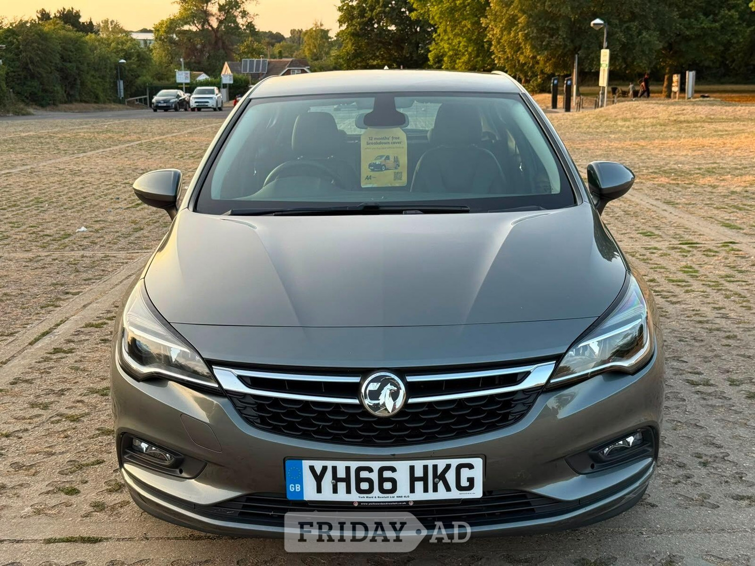 [ berth ]Vauxhall Astra