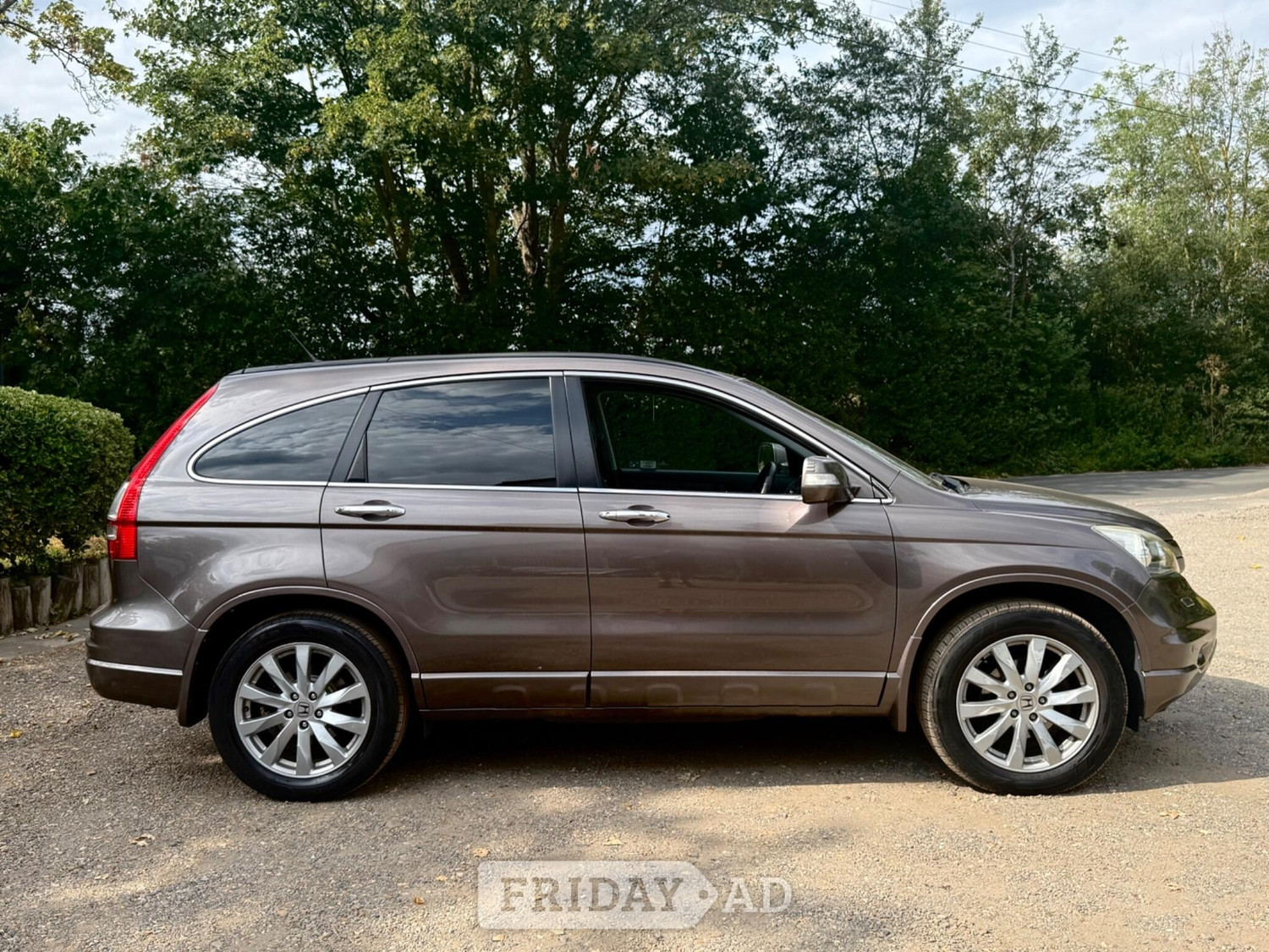 Honda CR-V 2011 - Cars in Enfield