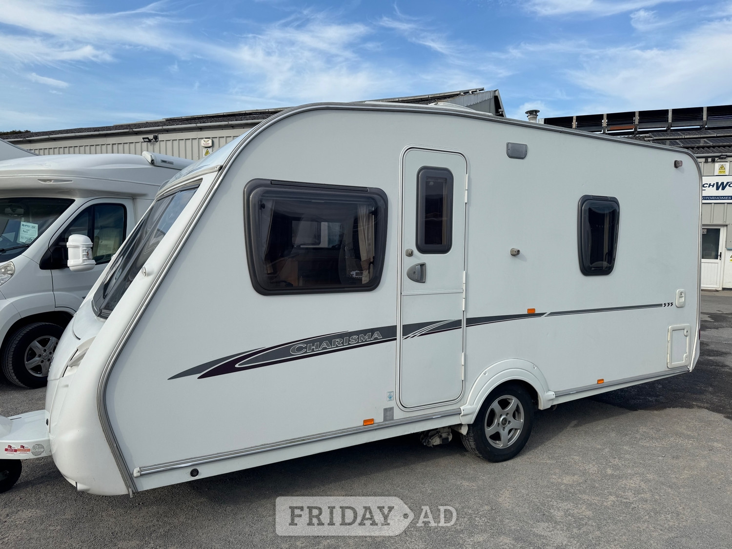 [ berth ]Swift Charisma 535