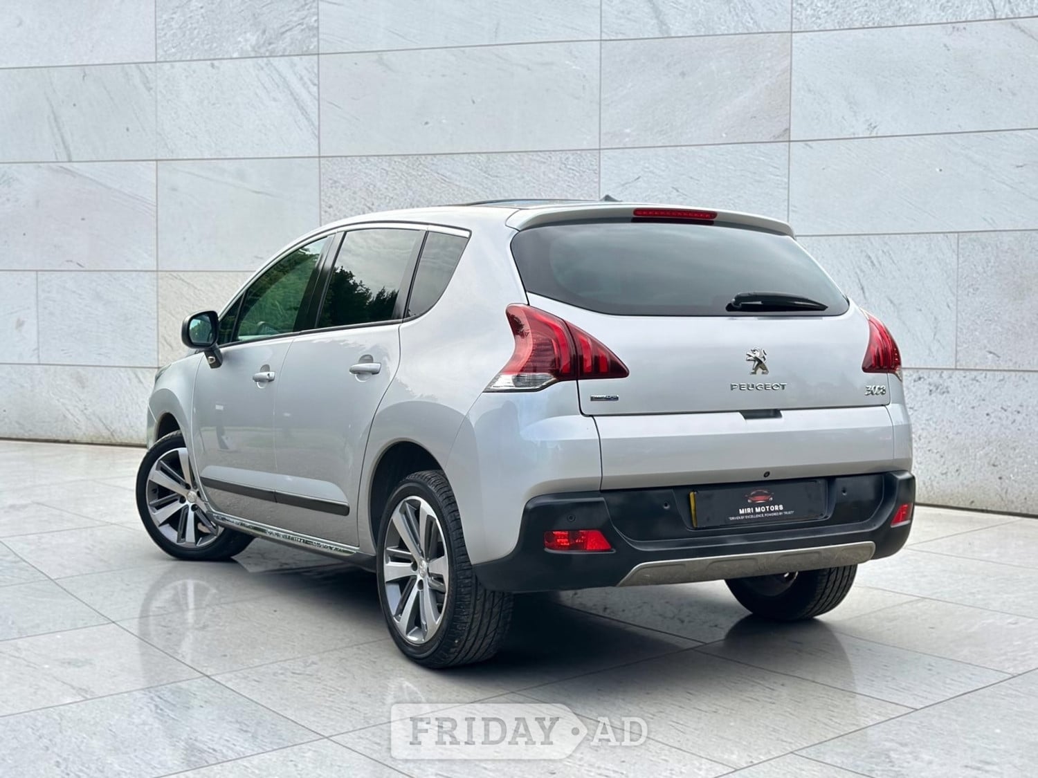 Peugeot 3008 2016 - Cars in Edinburgh