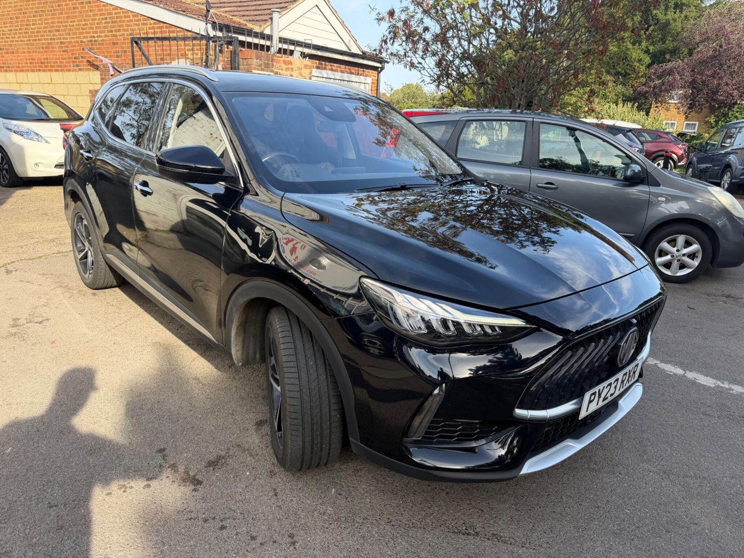 MG HS Sutton