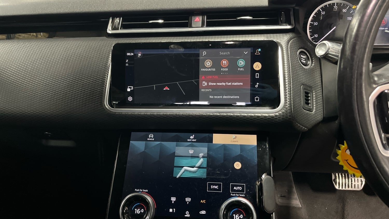 Land Rover Range Rover Velar 2021 - Cars in Hillingdon