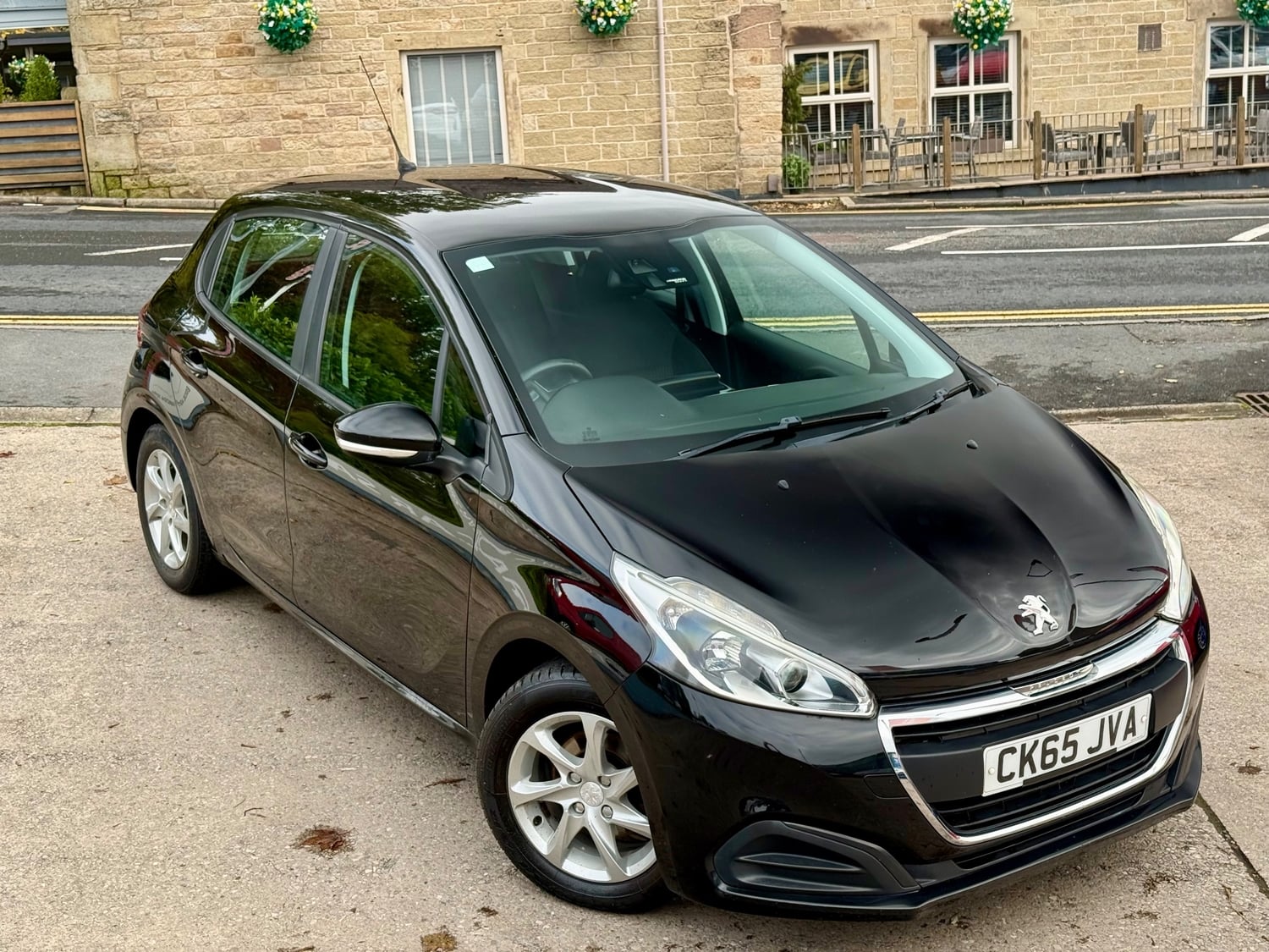 Peugeot 208 Bolton