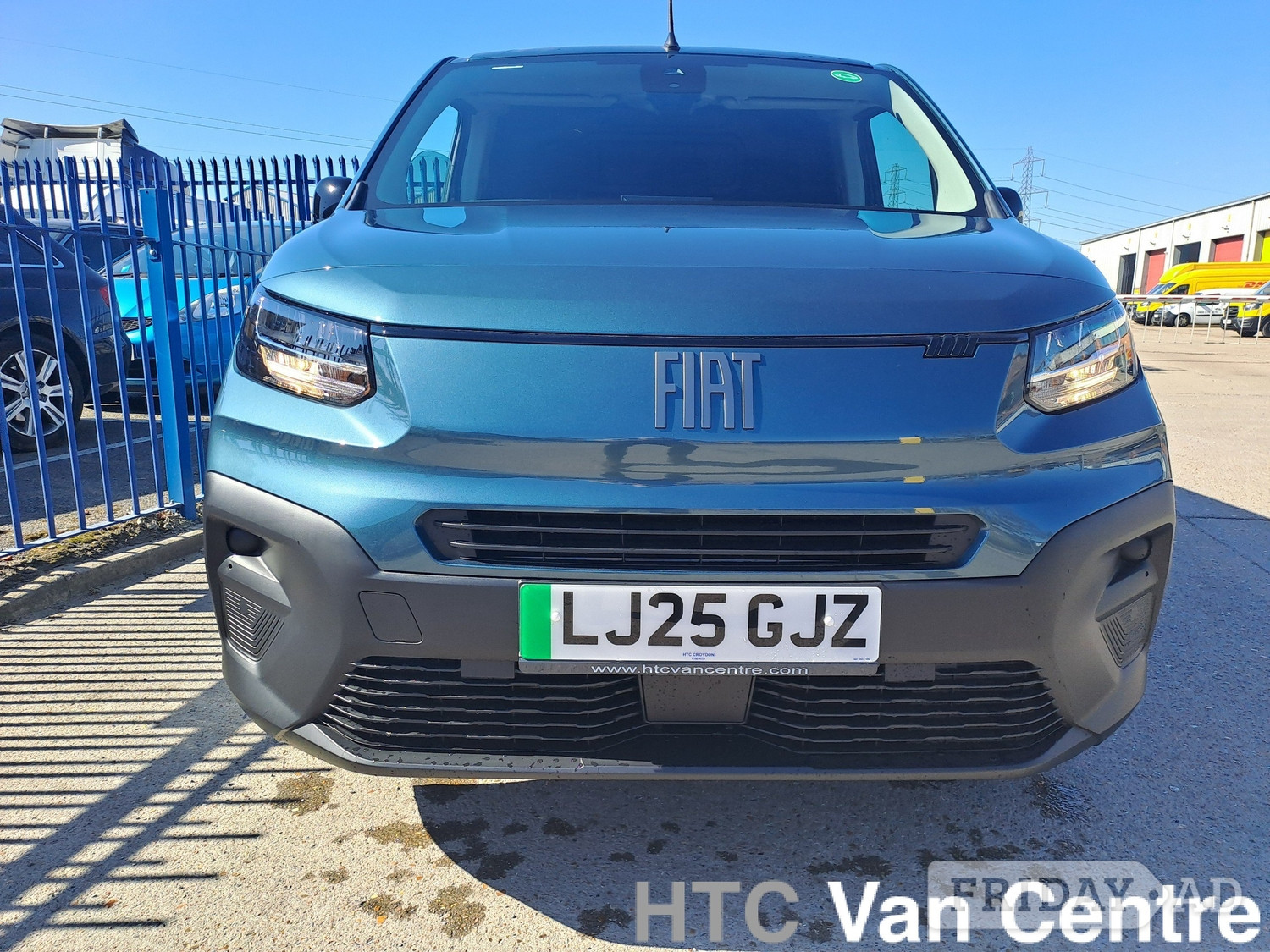 [ berth ]Fiat e-Doblo