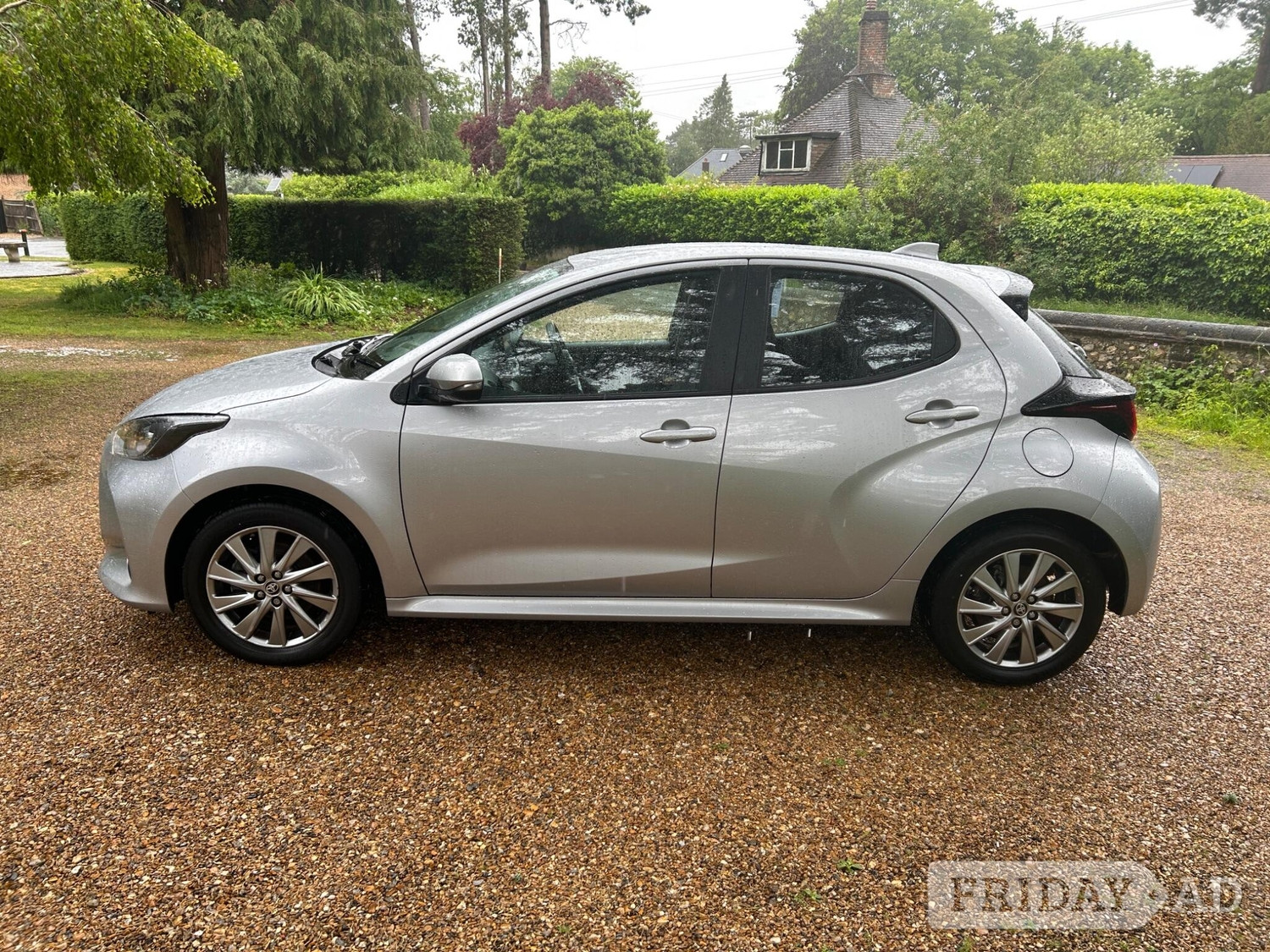 Toyota Yaris 2023 - Cars