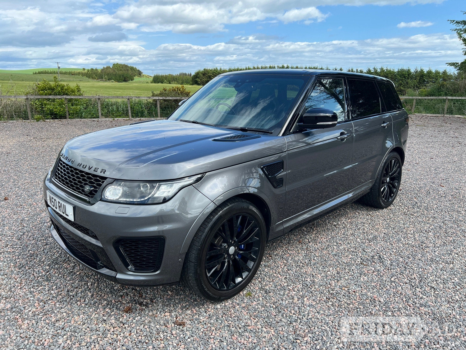 Land Rover Range Rover Sport 2017 - Cars in Aberdeen