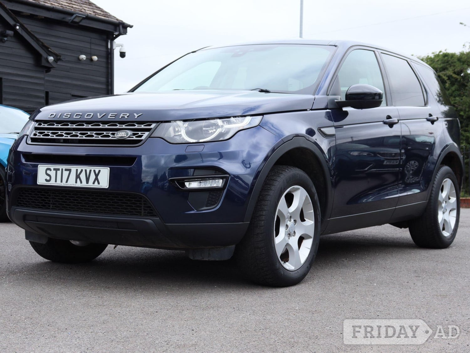 Land Rover Discovery Sport 2017 - Cars in Coalville