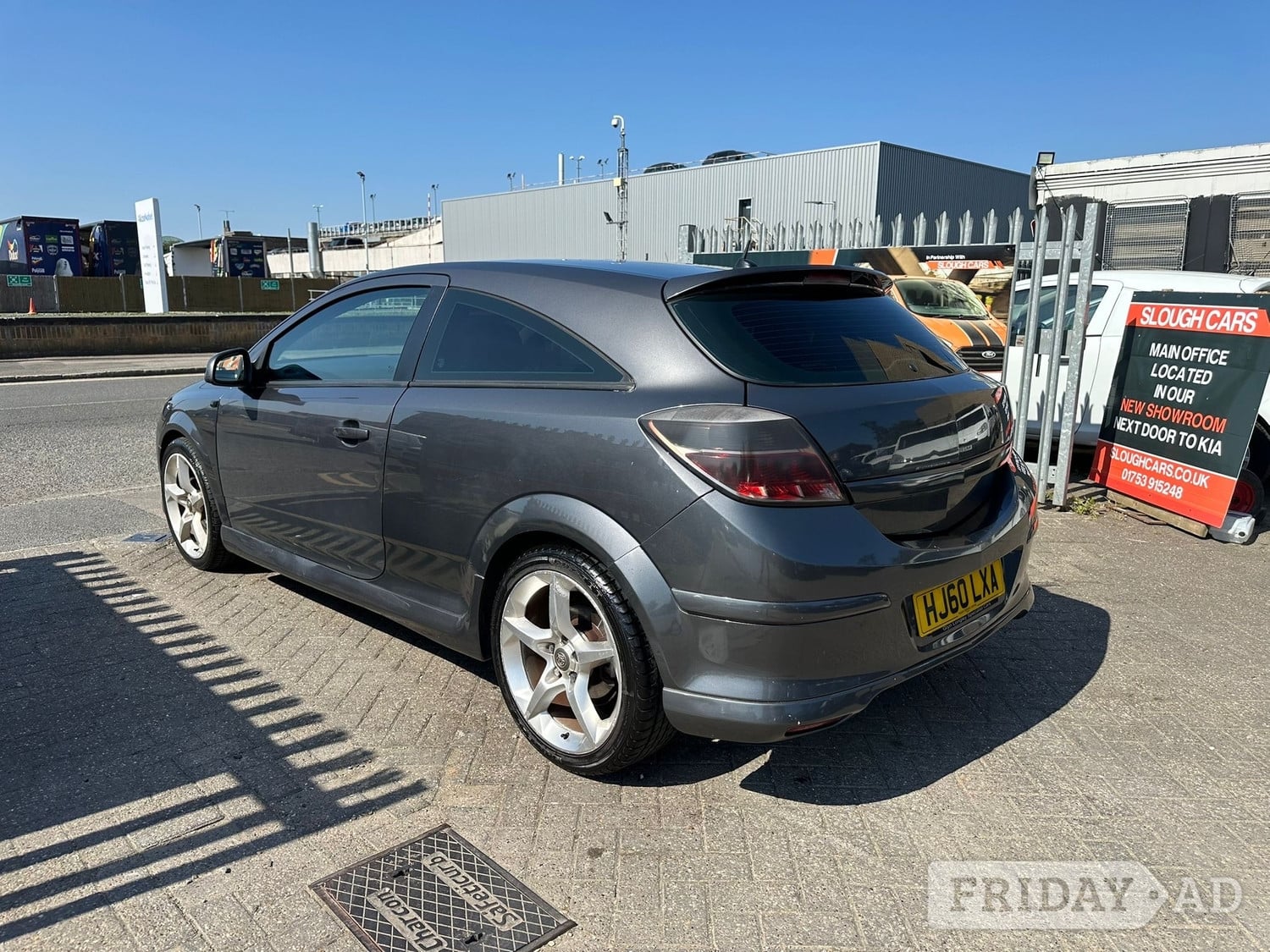 [ berth ]Vauxhall Astra