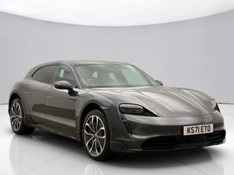 Porsche Taycan 2022