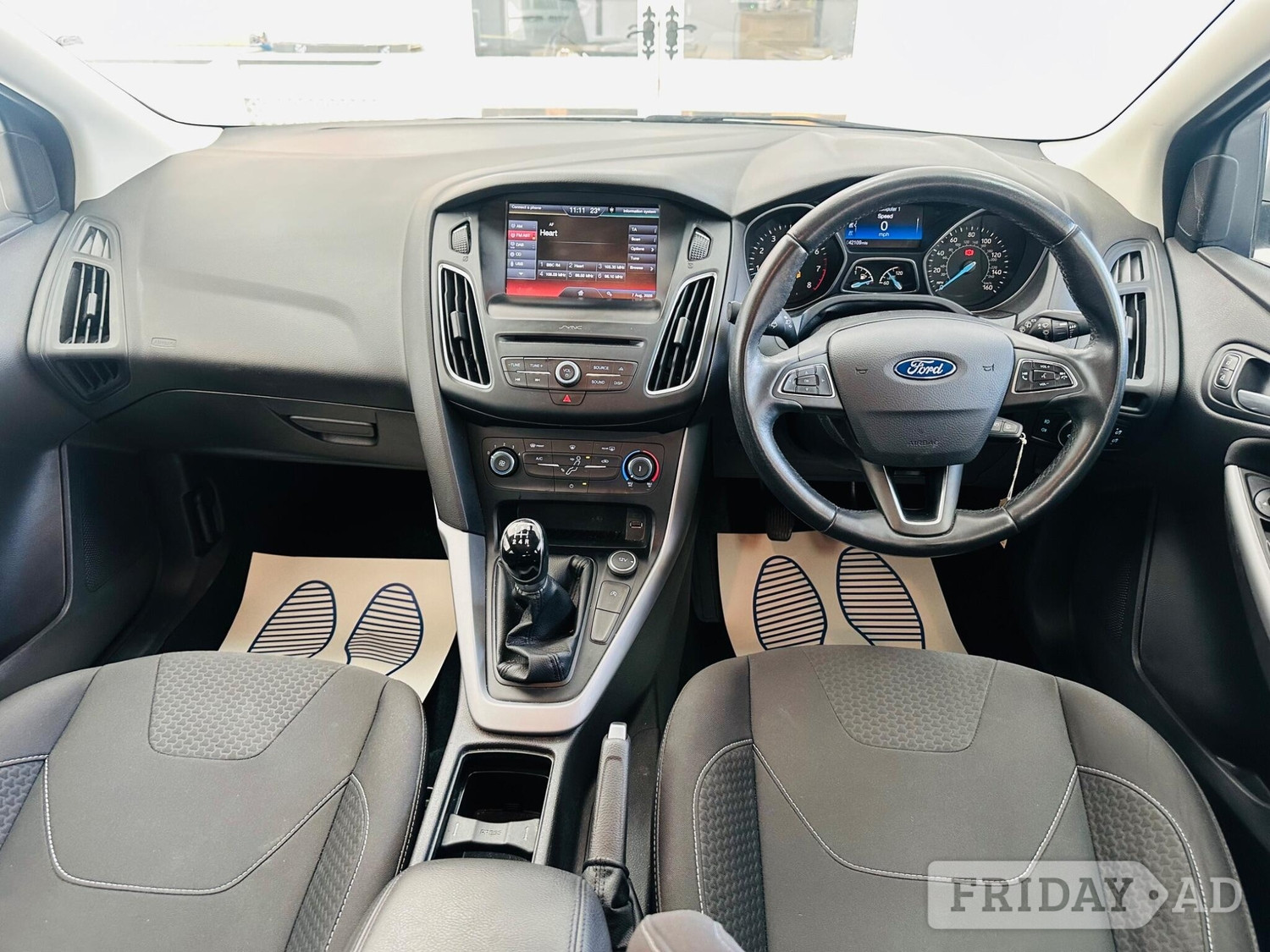 [ berth ]Ford Focus