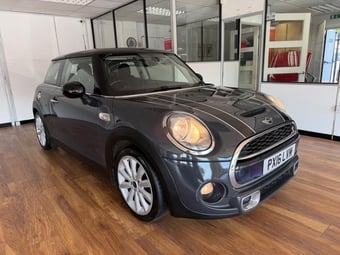 Mini Hatch 2016