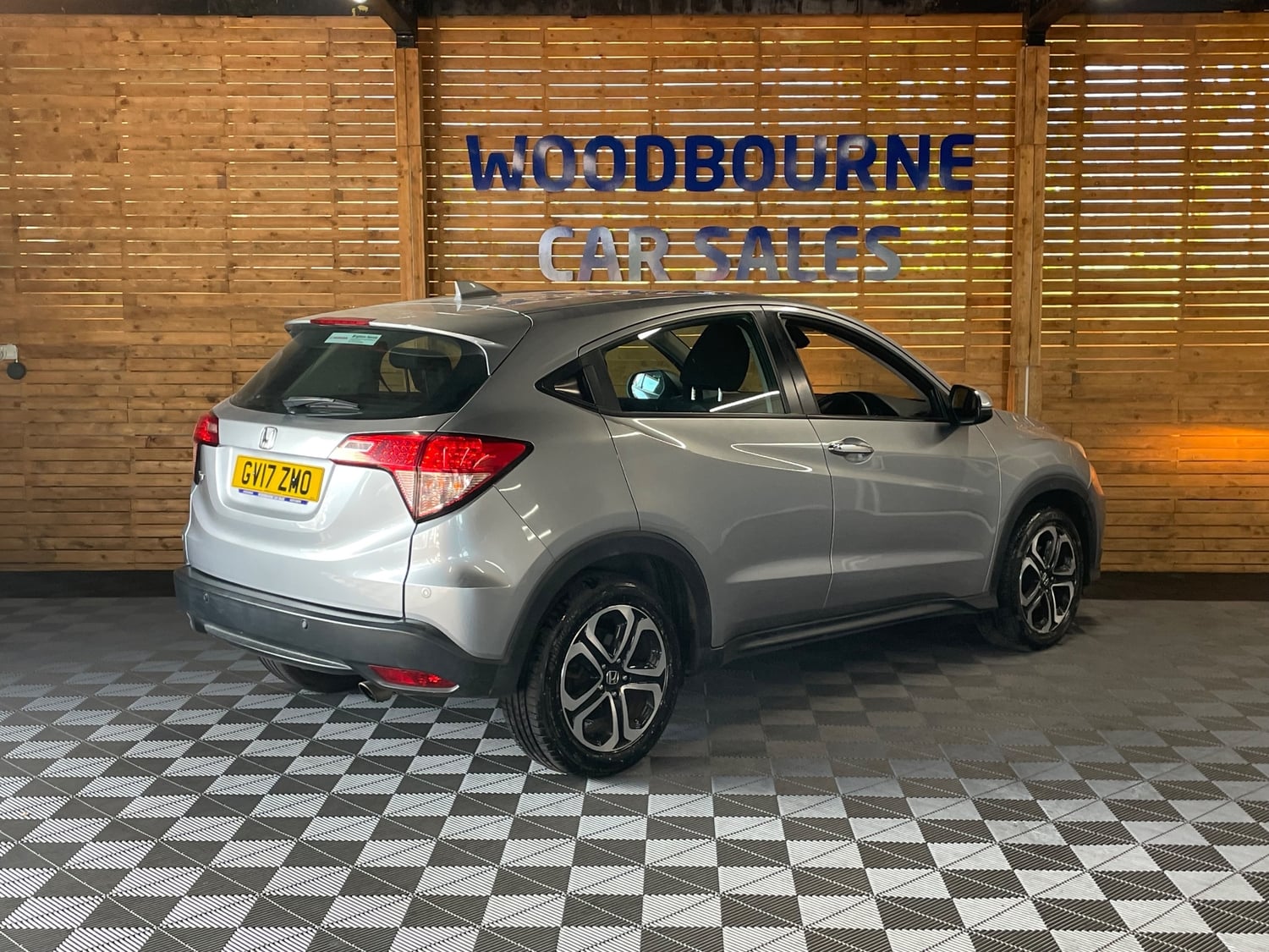 Honda HR-V 2017 - Cars in Brighton