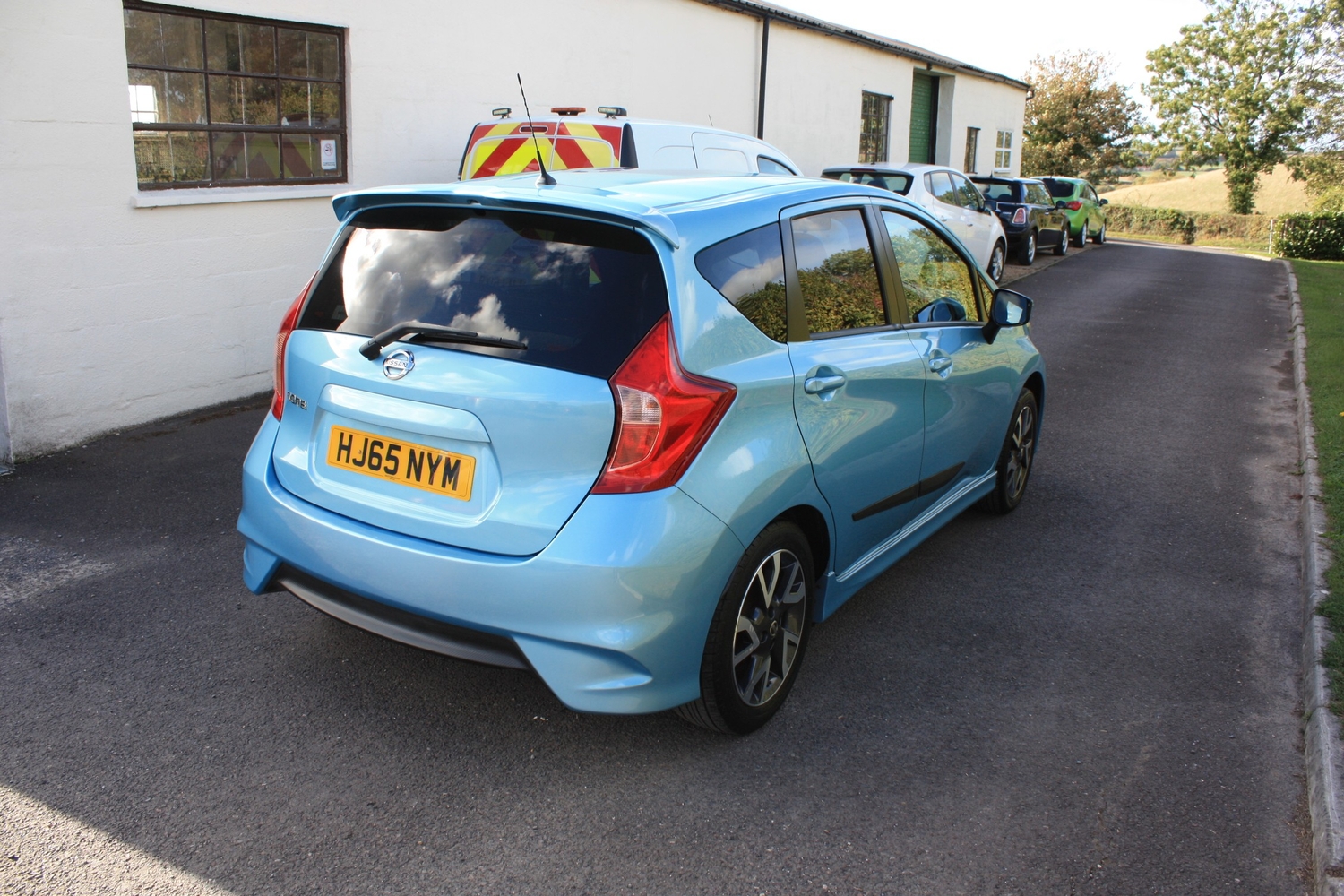 Nissan Note 2015 - Cars