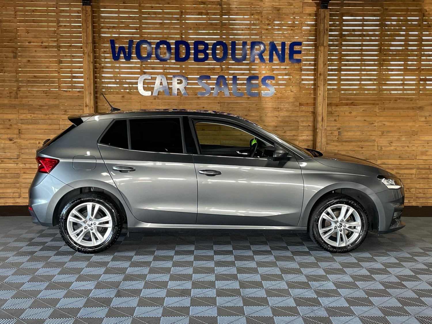 Skoda Fabia 2024 - Cars