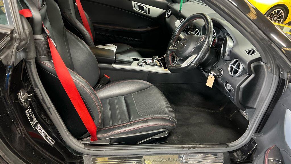 Mercedes-Benz SLC Buckingham