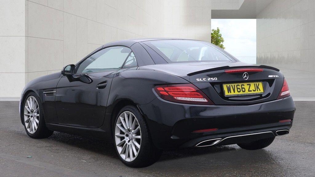 [ berth ]Mercedes-Benz SLC