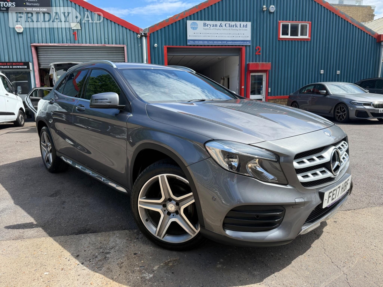 [ berth ]Mercedes-Benz GLA