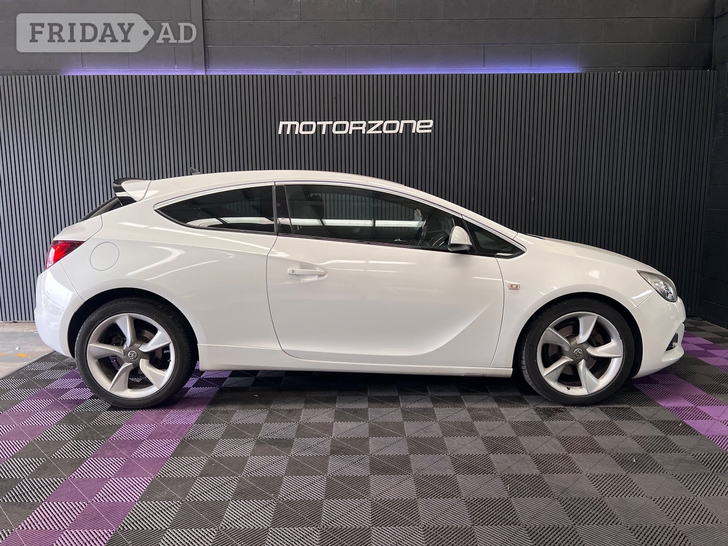 Vauxhall Astra 2015 - Cars in Durham