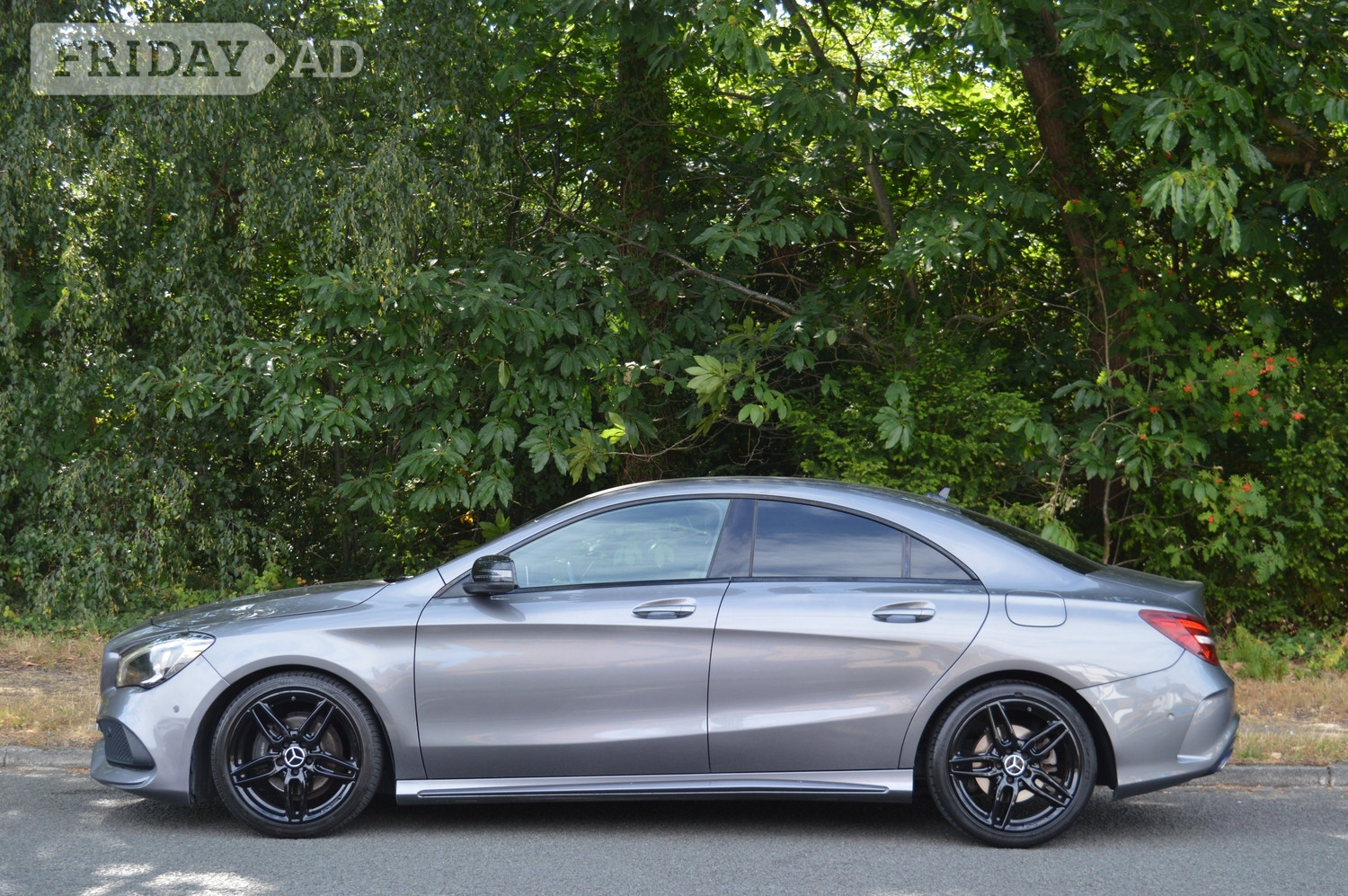 [ berth ]Mercedes-Benz CLA Class