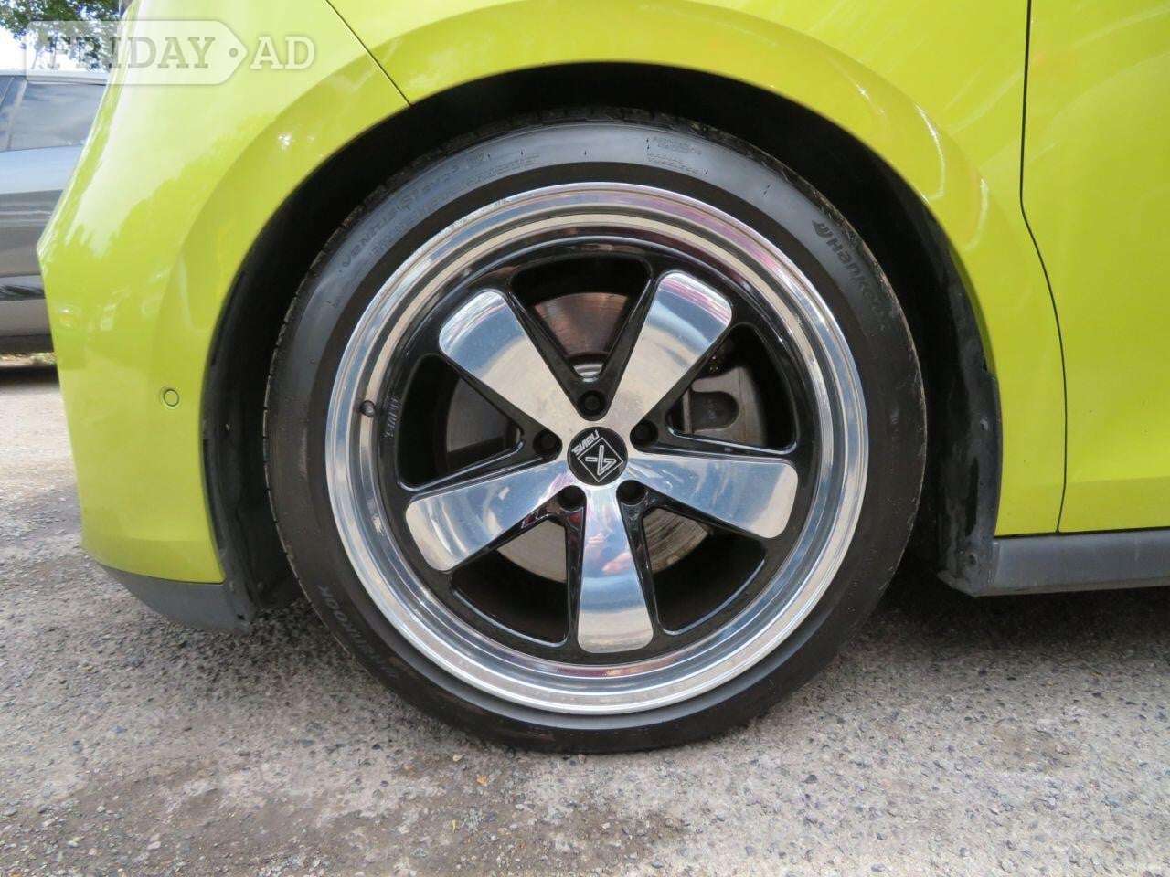 2023 Volkswagen ID. BUZZ Pro 77kWh 1ST Edition MPV 5dr Electric Automatic (204 ps) *UNIQUE CUSTOM BUILD BY TRANSPORTER HQ* FIRST EDITION CUSTOM BUILD BY THQ - Cars in Horsham