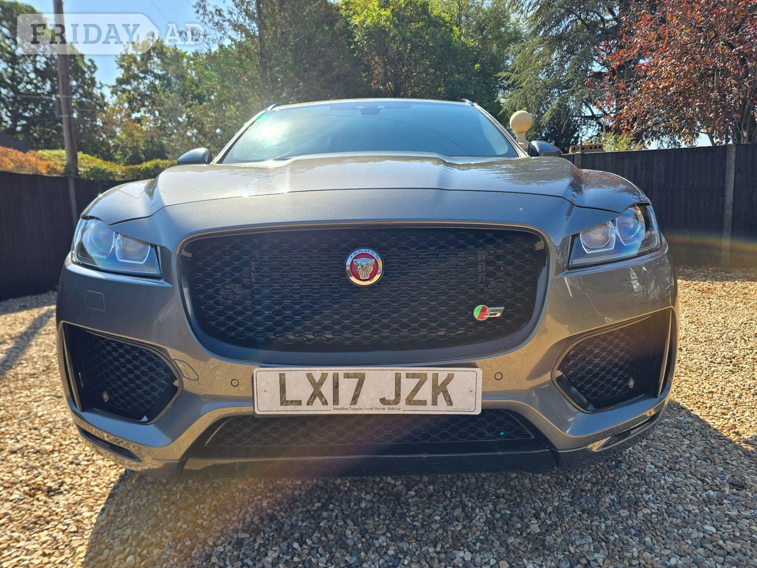 Jaguar F-Pace 2017 - Cars in Aldershot