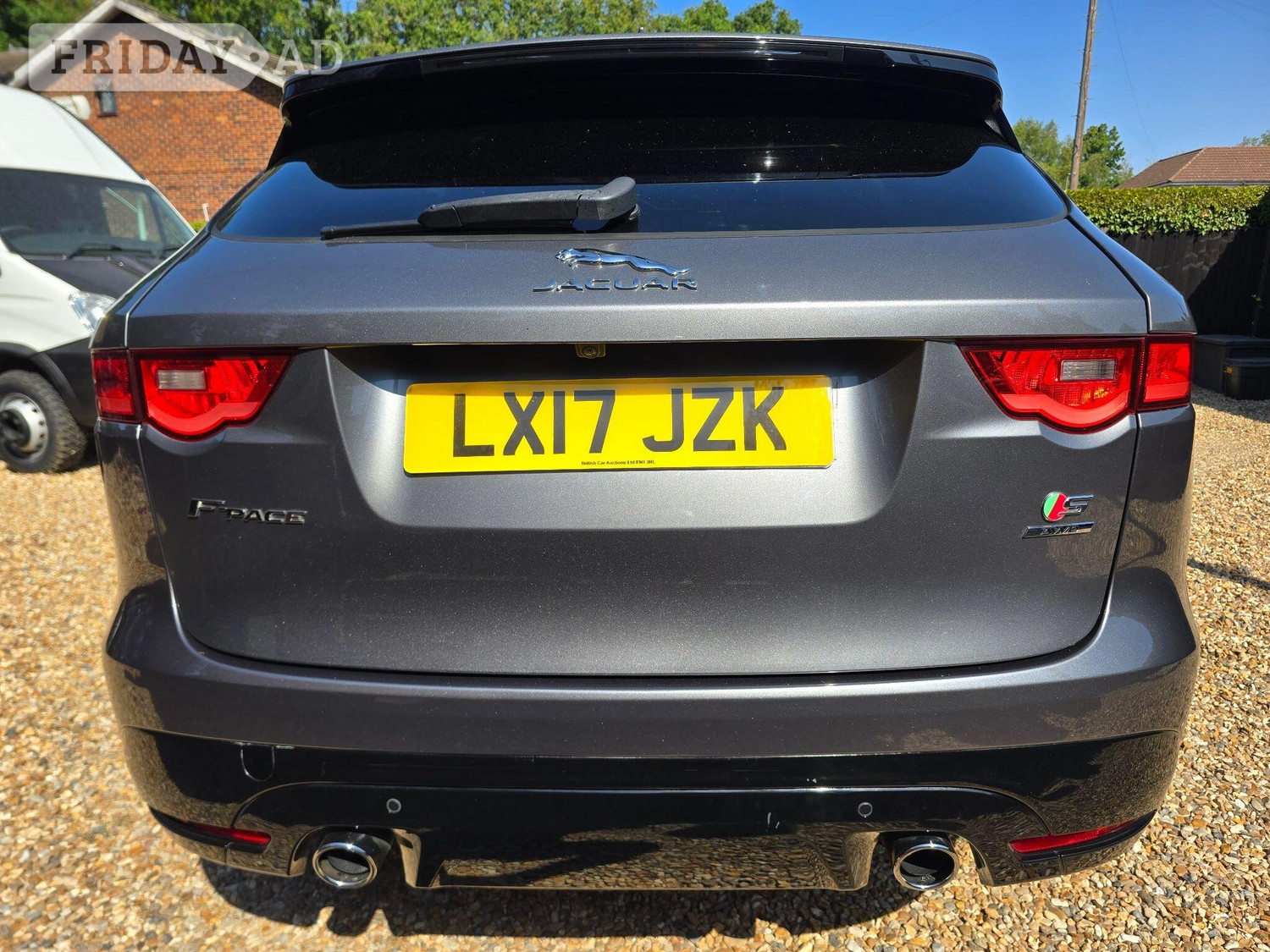 Jaguar F-Pace 2017 - Cars