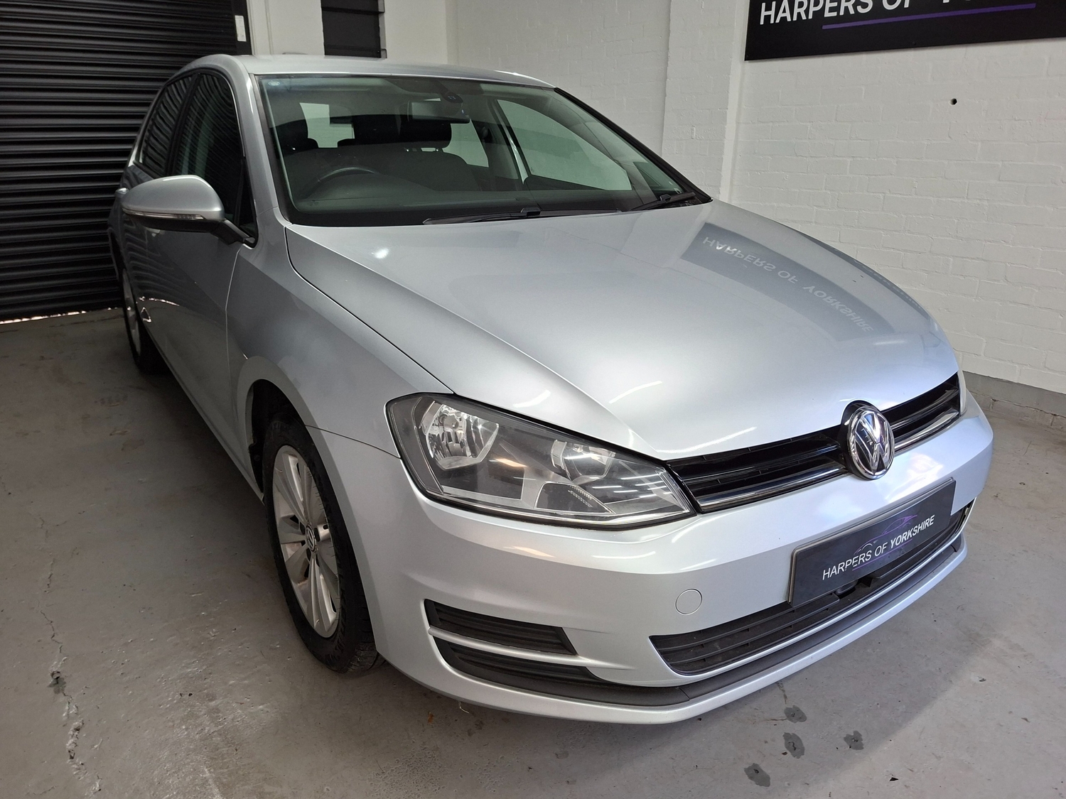 Volkswagen Golf 2013 - Cars