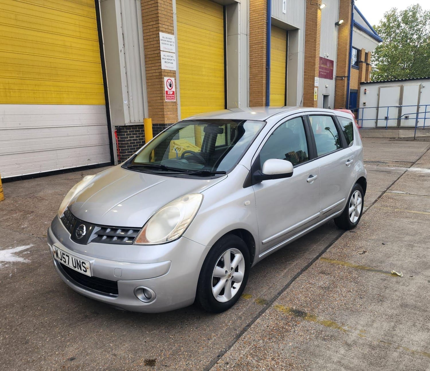 [ berth ]Nissan Note