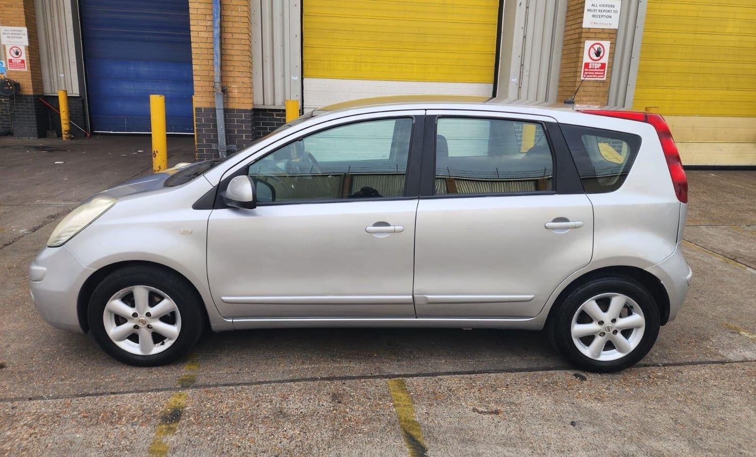 Nissan Note 2007 - Cars