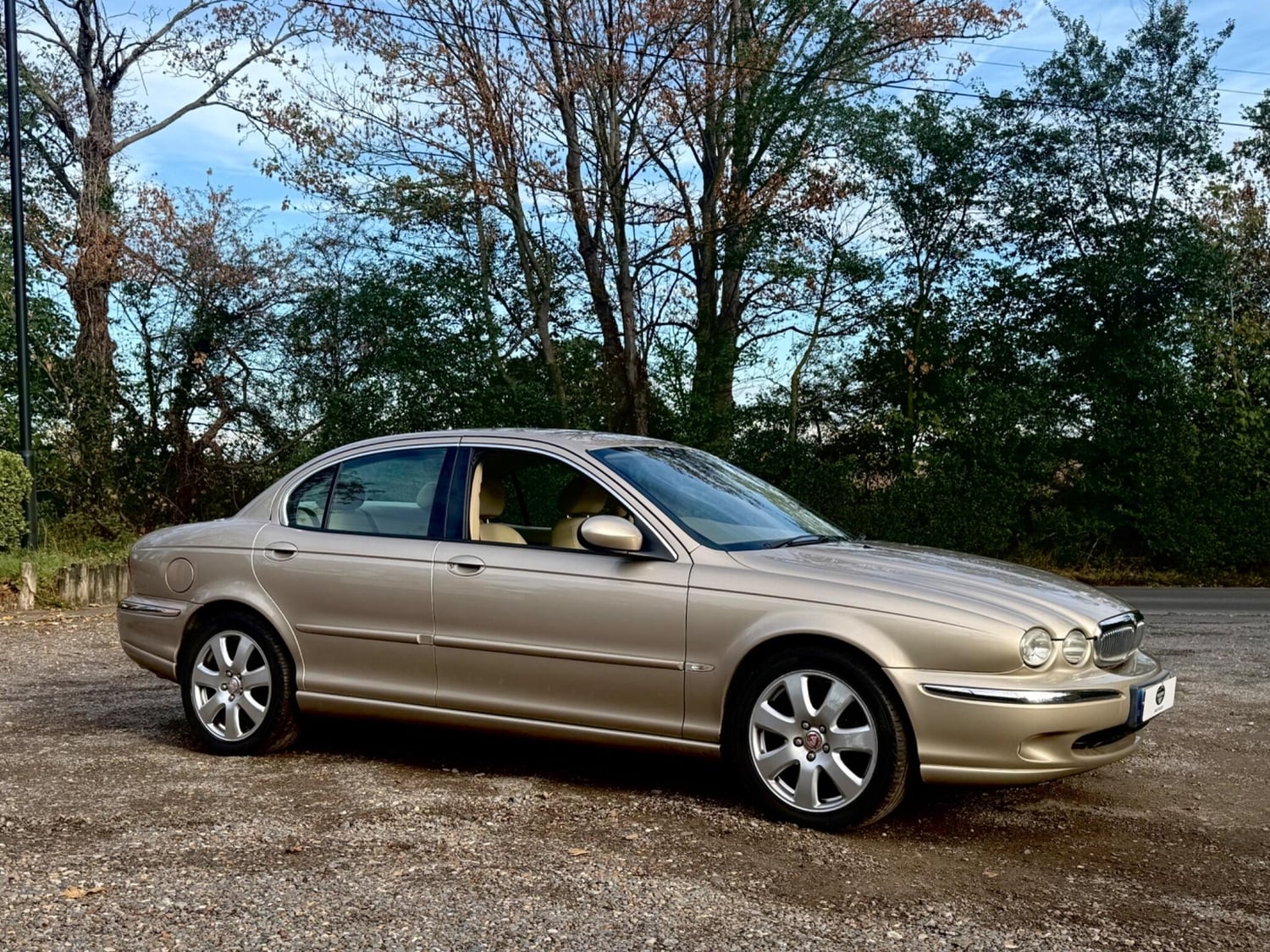[ berth ]Jaguar X-type