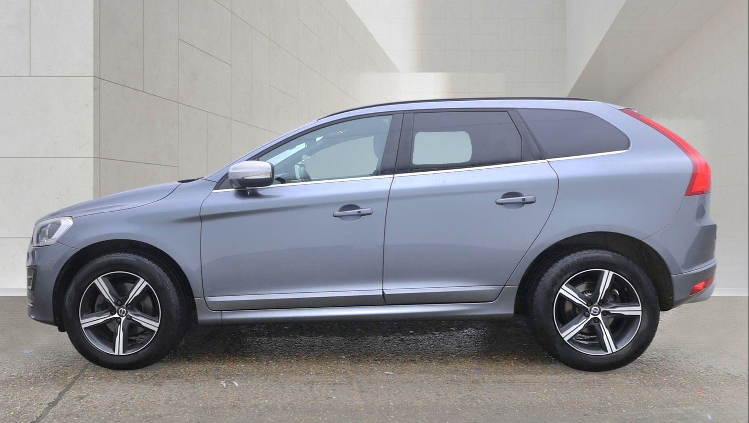 Volvo XC60 2016 - Cars
