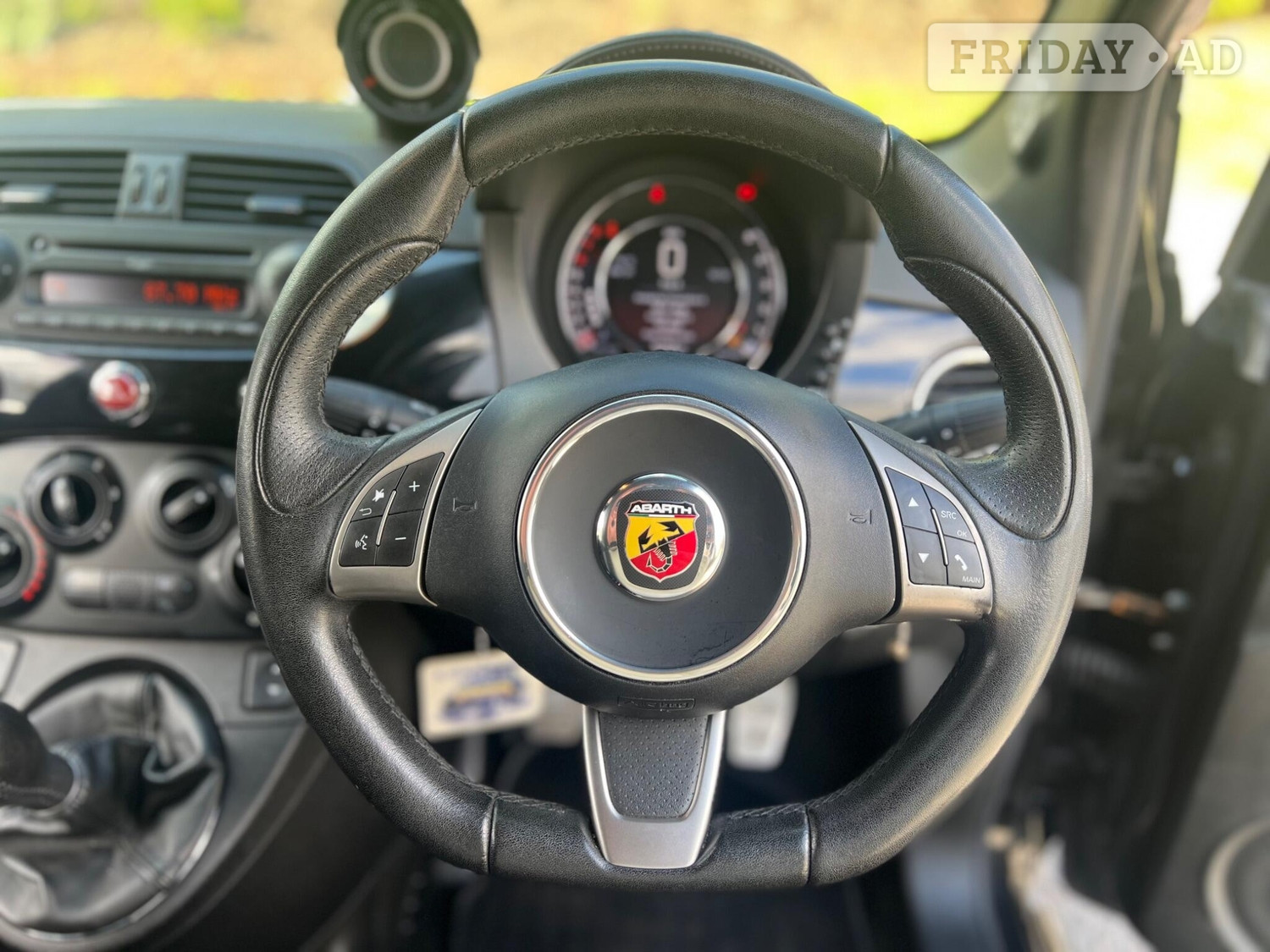 Abarth 500 2015 - Cars