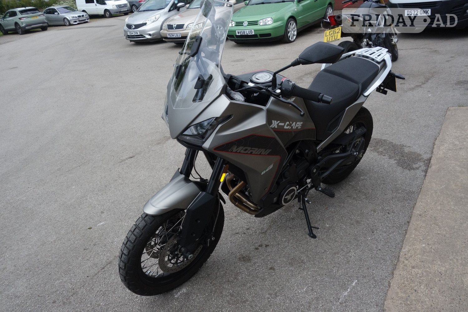[ berth ]Moto Morini X-Cape