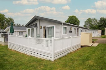 Willerby Everleigh Lodge 2019 sited at Coghurst Hall, Hastings