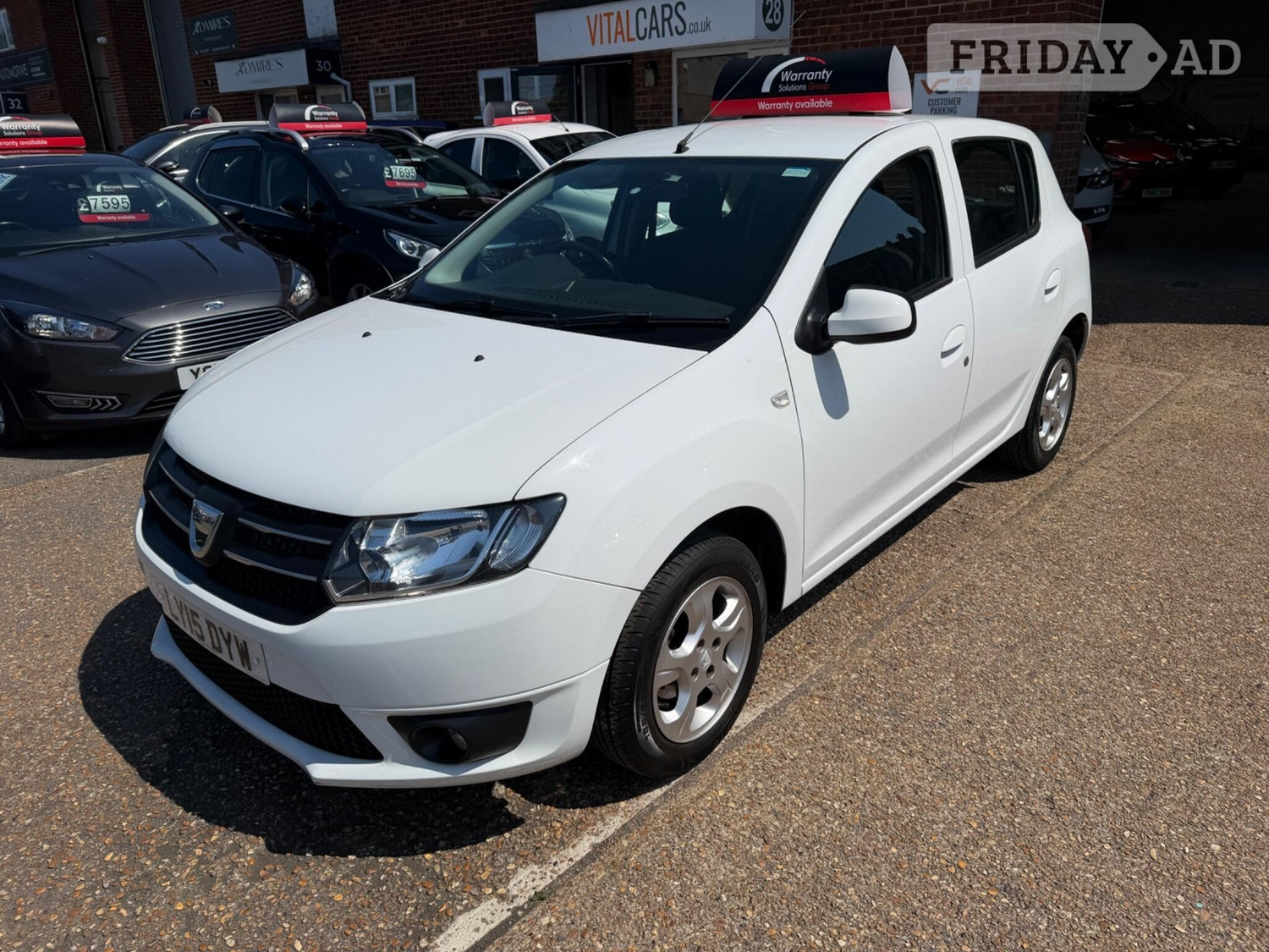 Dacia Sandero 2015 in Tonbridge