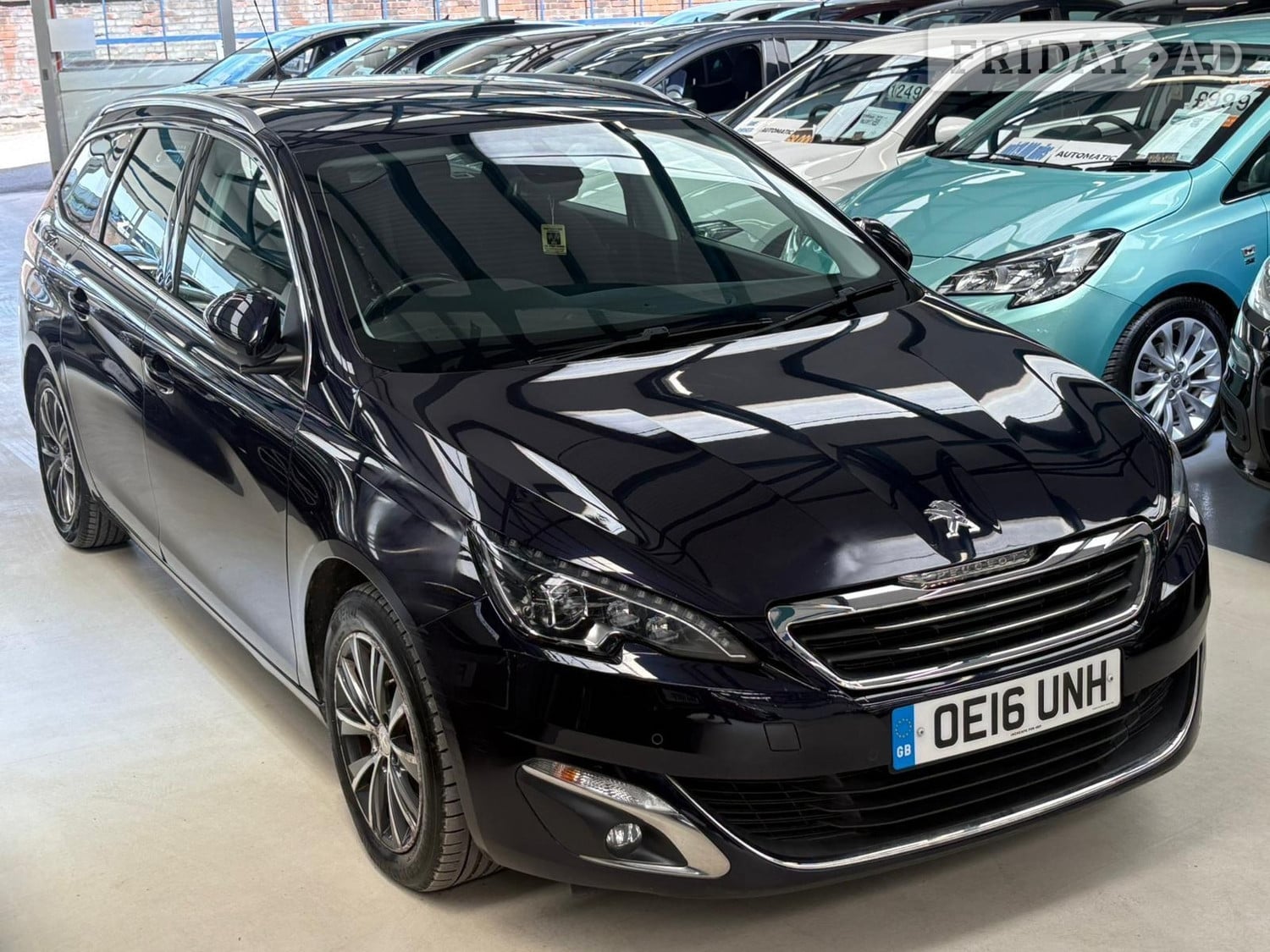 Peugeot 308 SW 2016 in Bolton