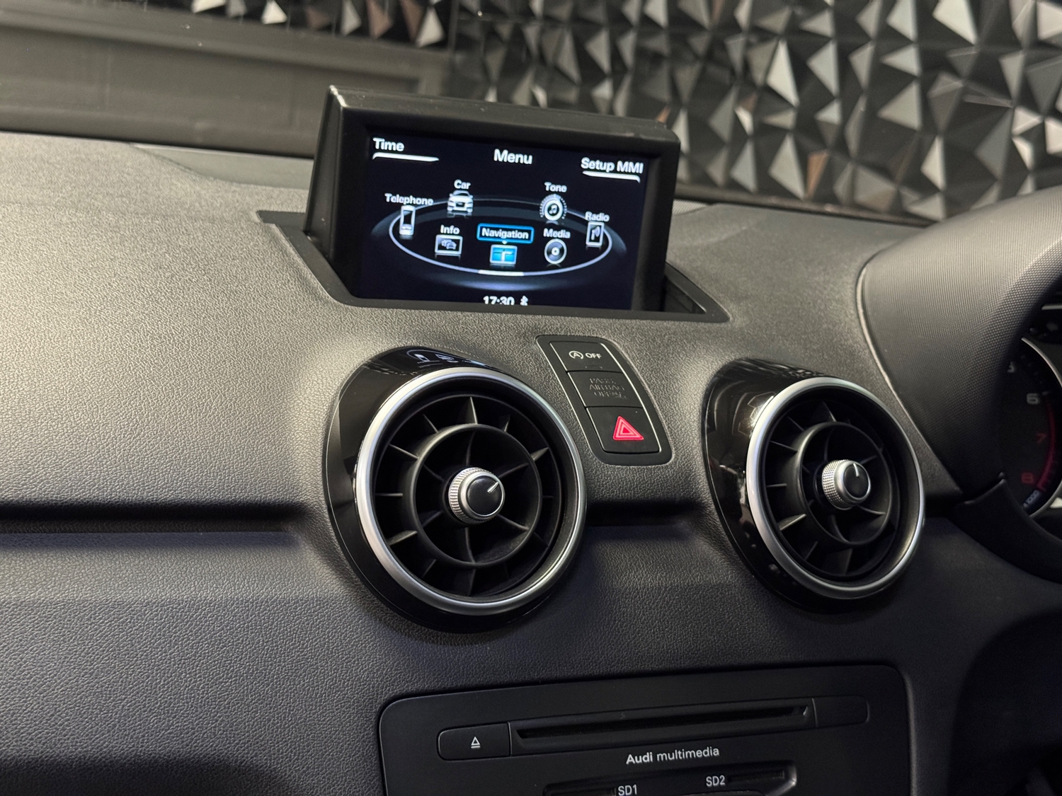 Audi A1 2015 - Cars