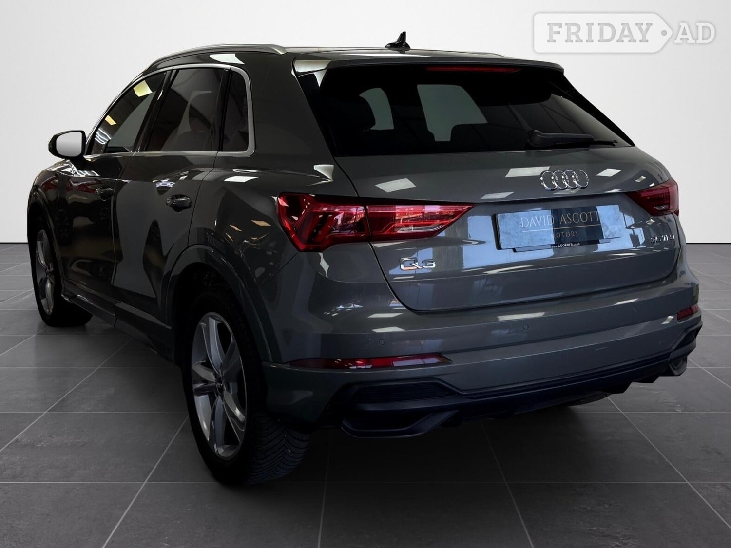 [ berth ]Audi Q3