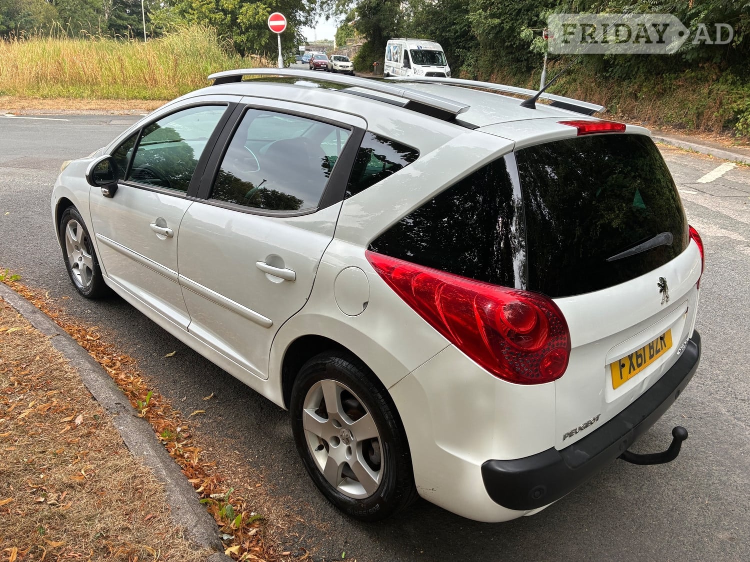 Peugeot 207 SW 2011 - Cars in Hengoed