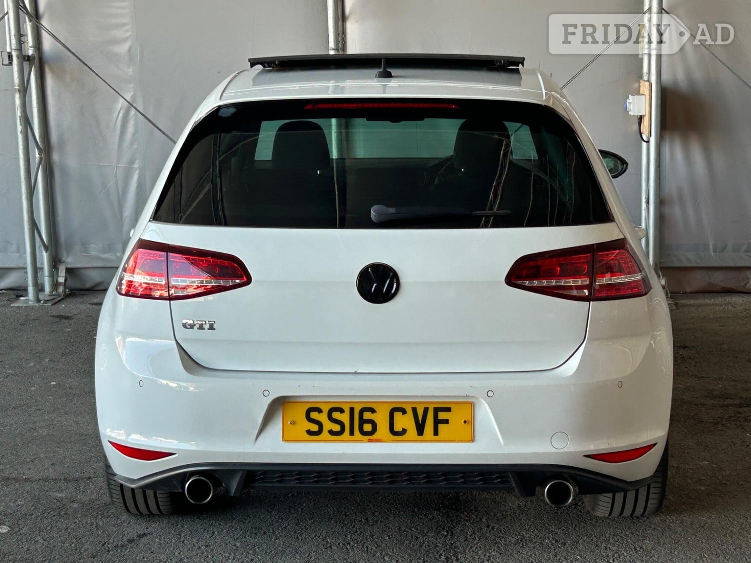 Volkswagen Golf 2016 - Cars
