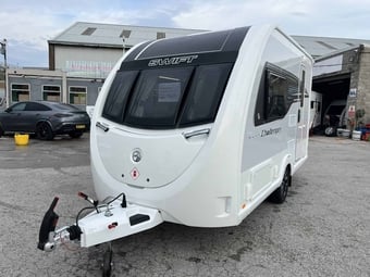 Swift Challenger 390 2027