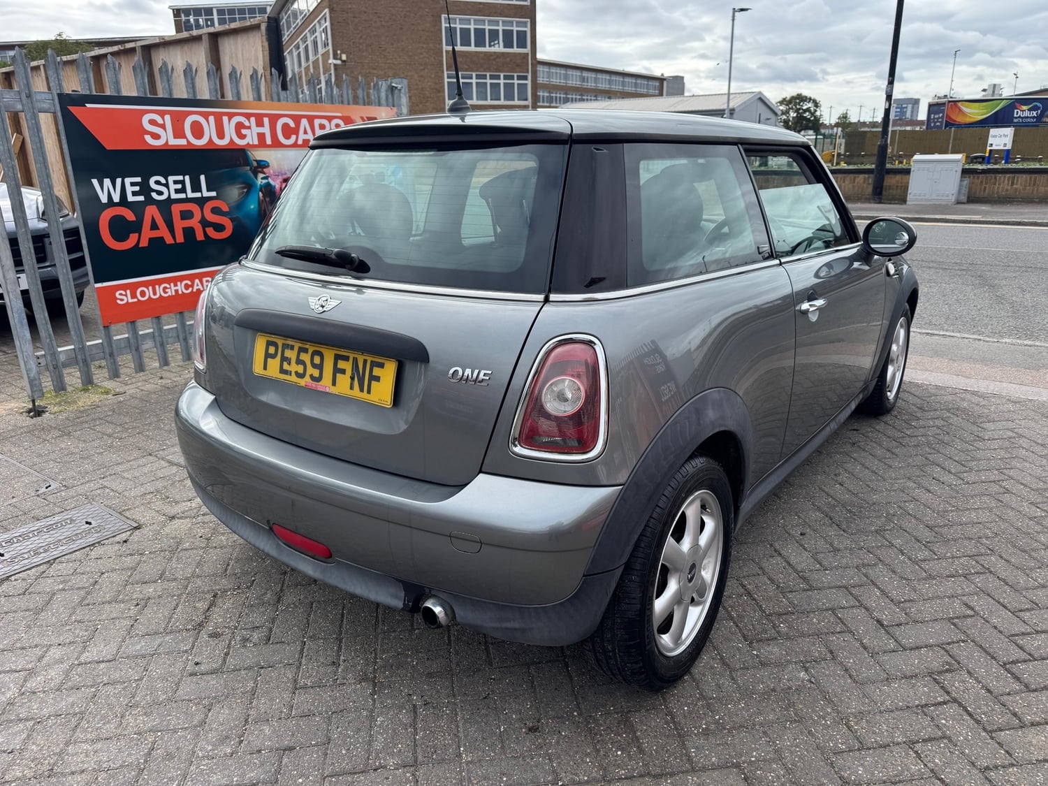 Mini Hatch 2009 - Cars in Slough